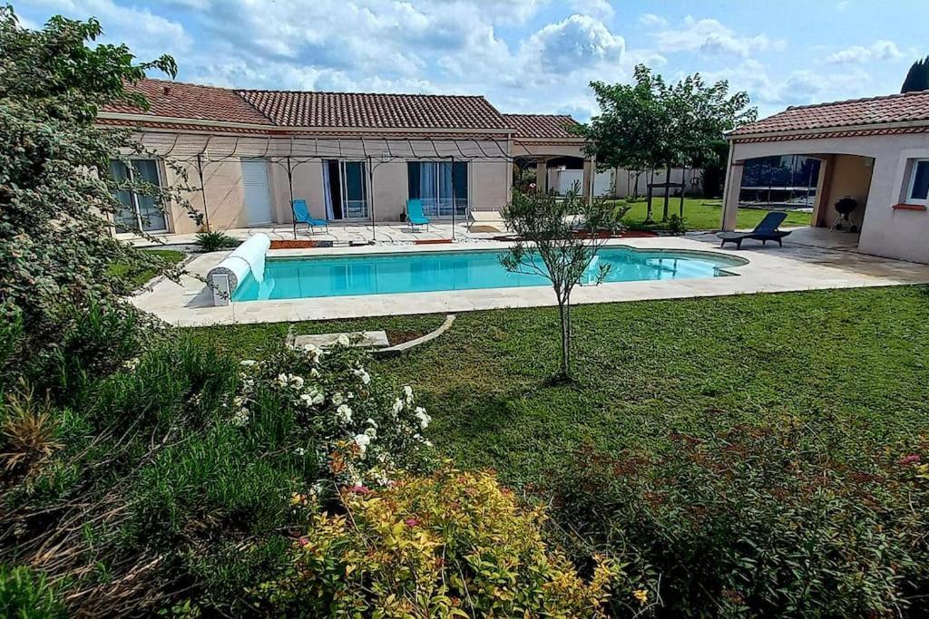 קסטרה Villa 140 M² Hab. Avec Piscine מראה חיצוני תמונה